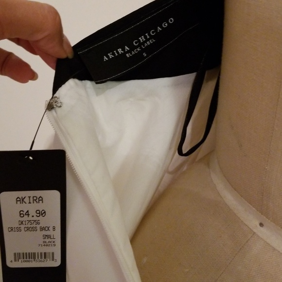 Cutout detail dress w criss cross back & bow NWT - Picture 3 of 8